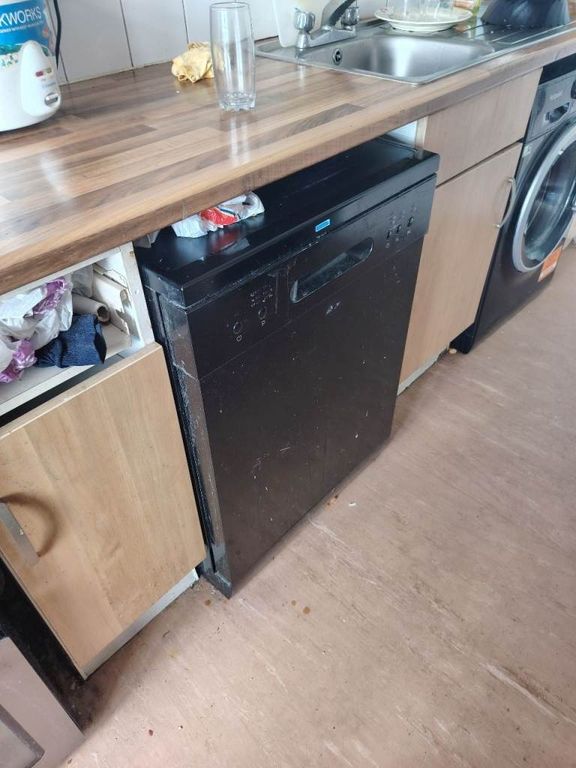 Property photo 2 of 3