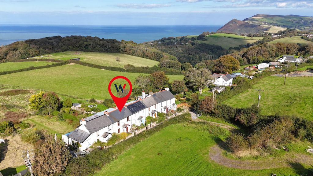 Property photo 2 of 17 Picture No. 11