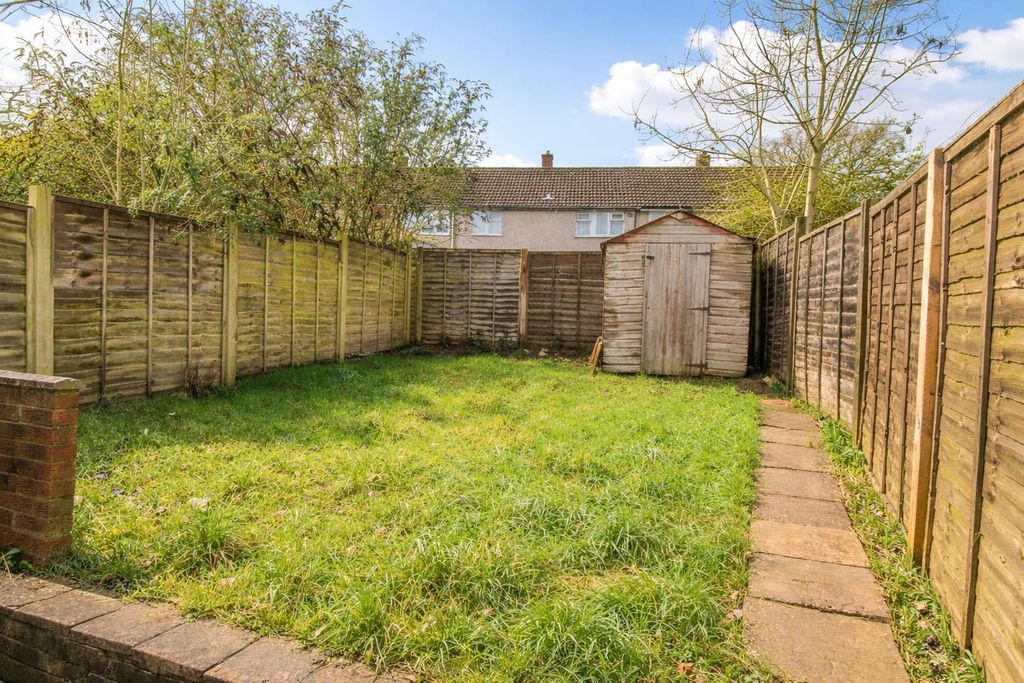 Property photo 3 of 11 Img_1001.Png