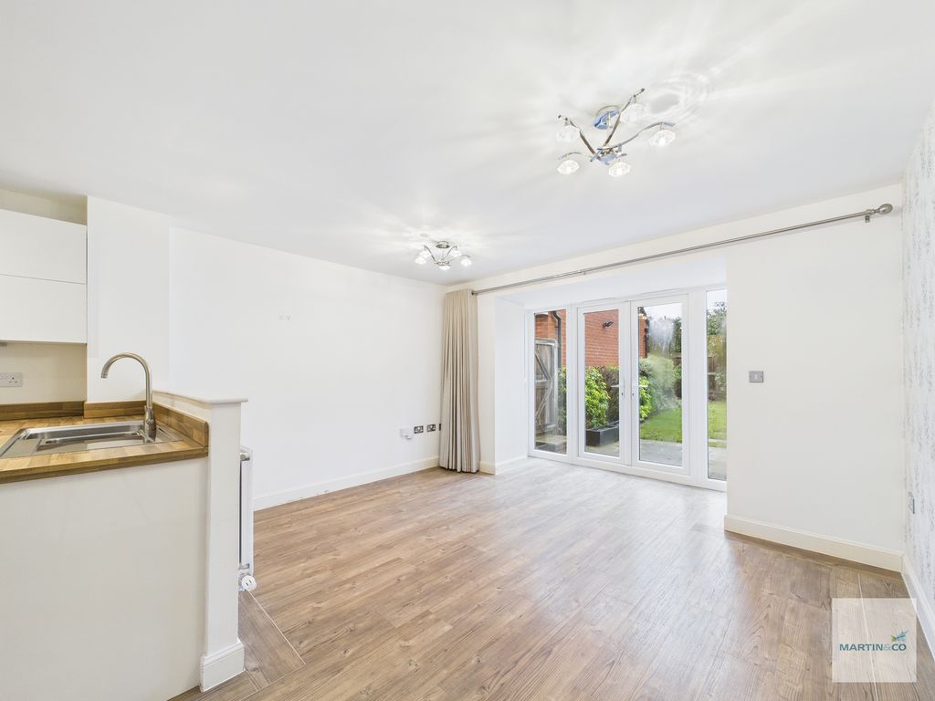 Property photo 3 of 23 Cam03394G0-Pr0428-Still008