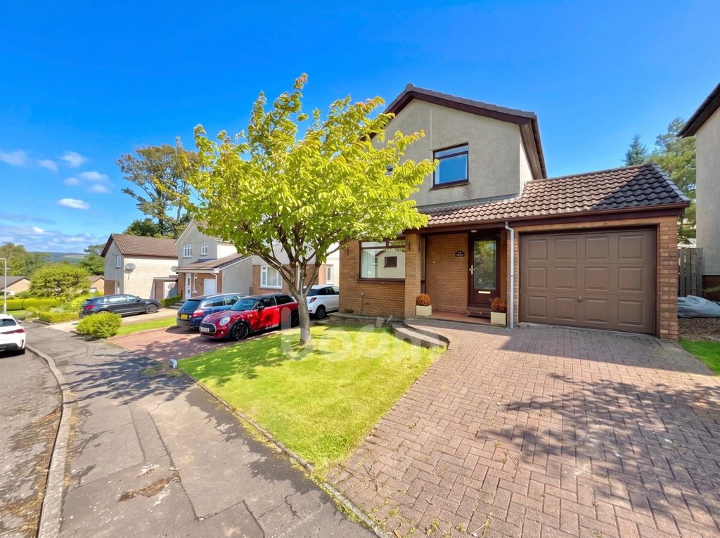 Property photo 1 of 30 Morrishill Drive, Beith Three Bedroom Detached Hom