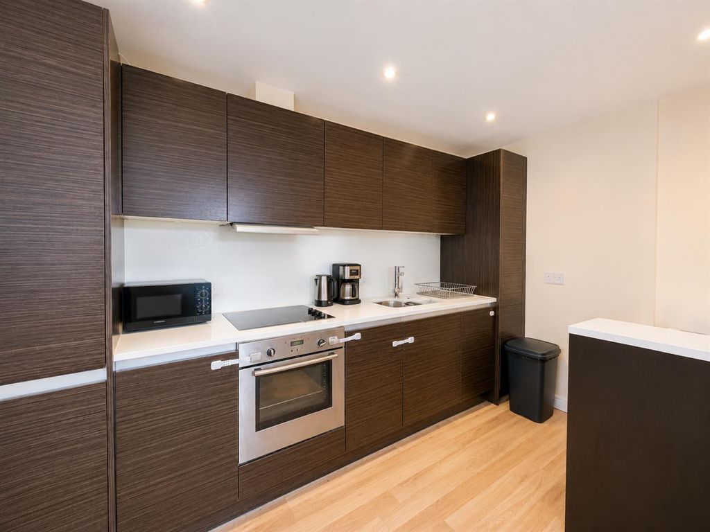 Property photo 2 of 6 906F3D3A-0220-4963-A50B-5Ece12D2F3B2.Png