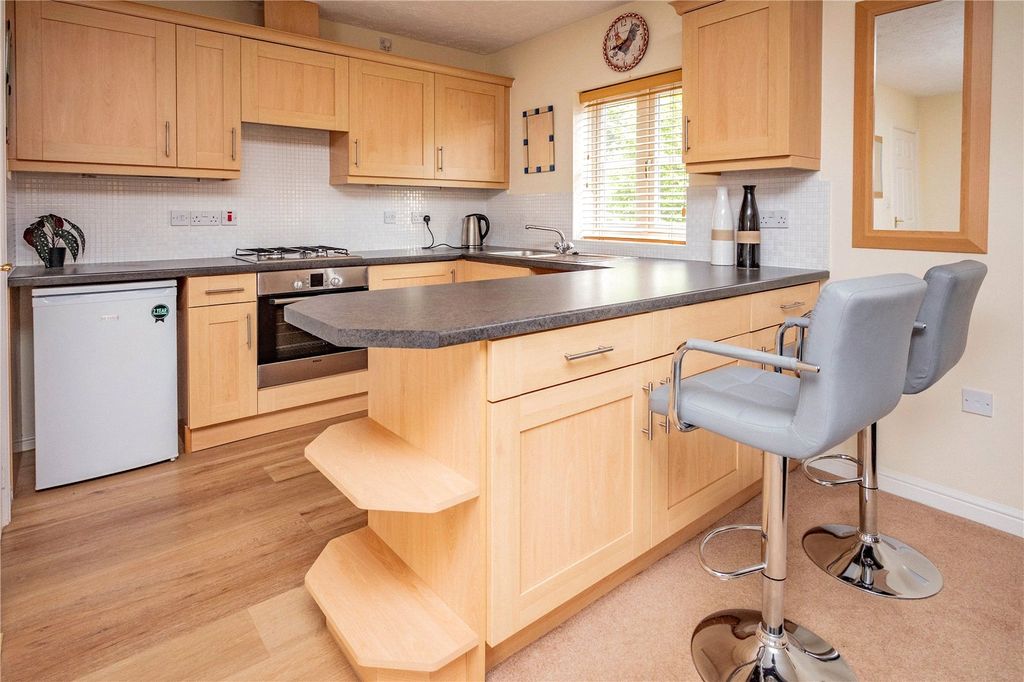 Property photo 3 of 12 Picture No. 09