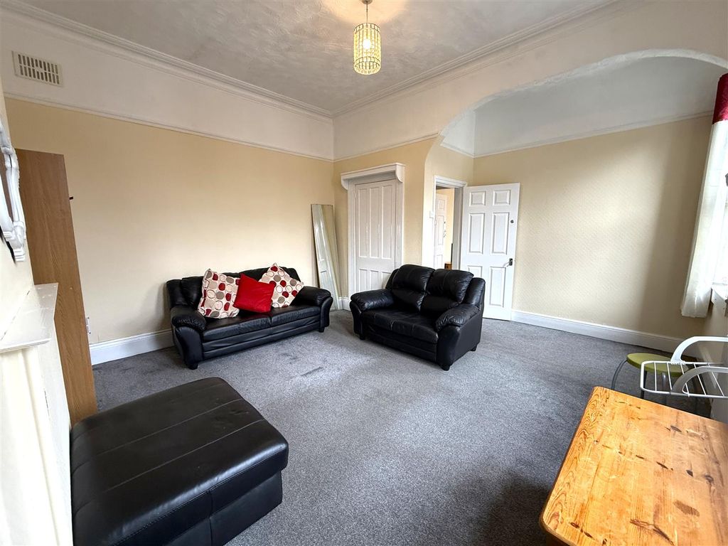 Property photo 3 of 9 Img_8255.Jpg