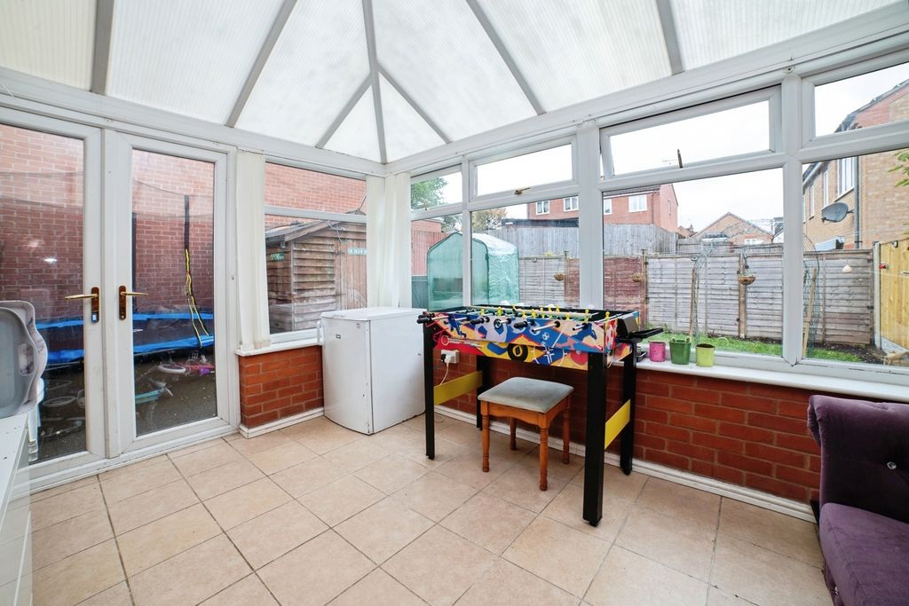 Property photo 2 of 17 Pbox-Img.Jpg