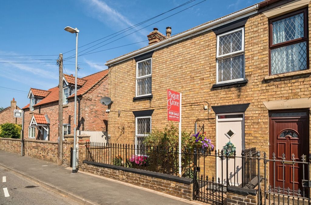 Property photo 1 of 28 1498546-23-6A69d0907A44d