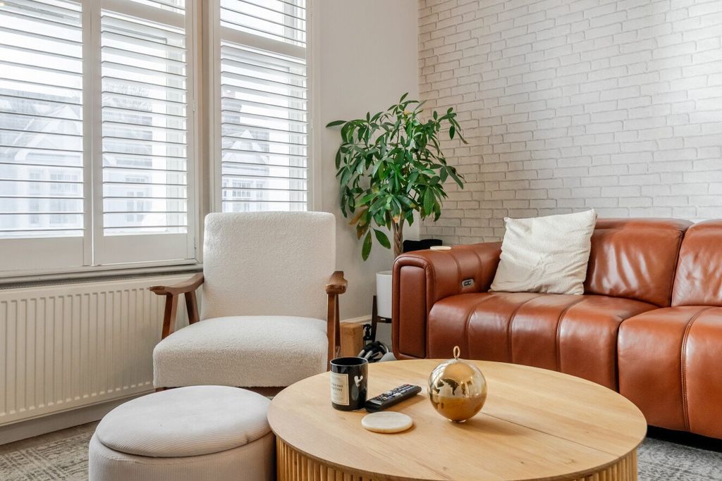 Property photo 3 of 16 Picture No. 09