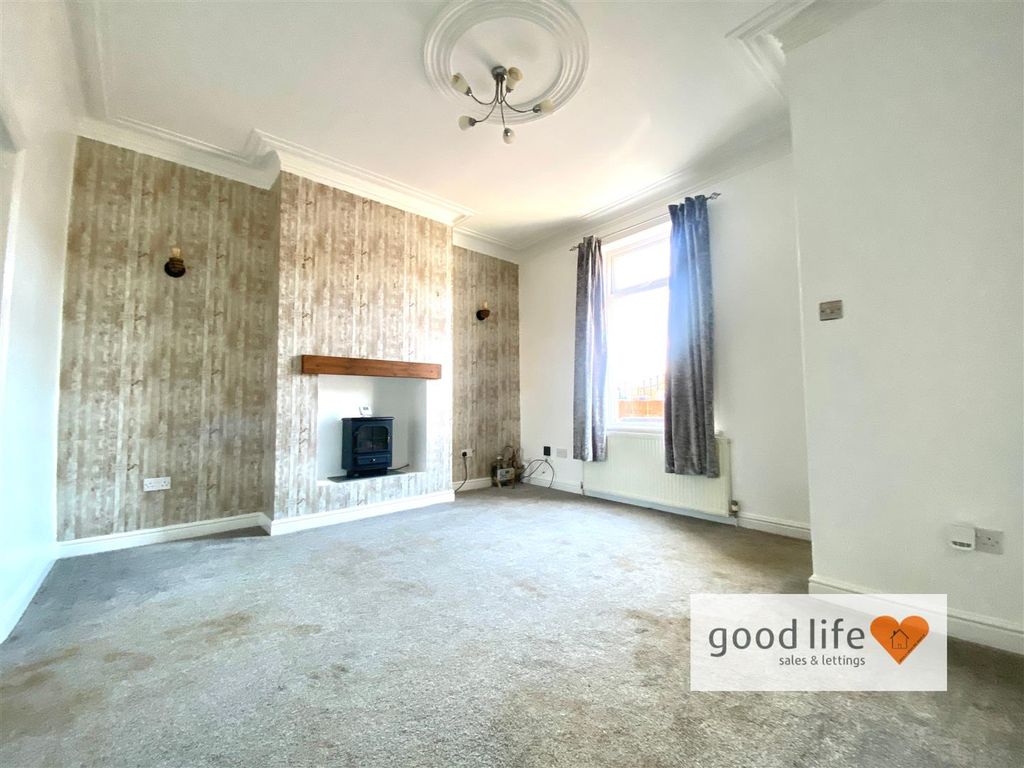 Property photo 2 of 15 20251028_103533169_Ios13Scotlandstreet.Jpg