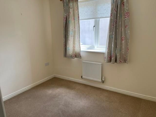 Property photo 1 of 14 2nd Bedroom.Jpg