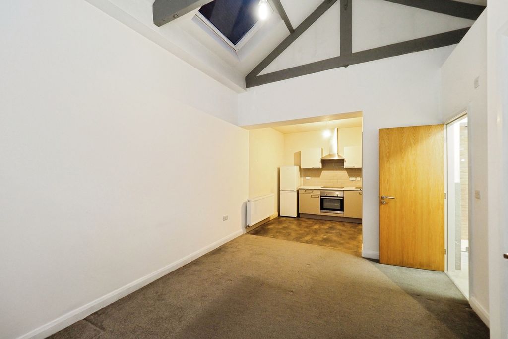 Property photo 2 of 10 Reception Room