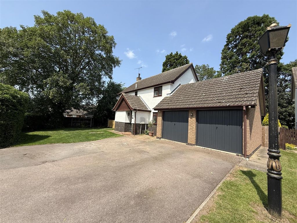 Property photo 1 of 31