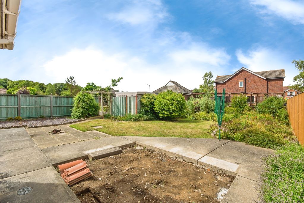 Property photo 2 of 16