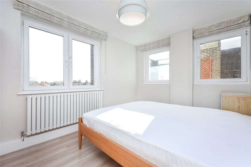 Property photo 3 of 13 Picture No. 04