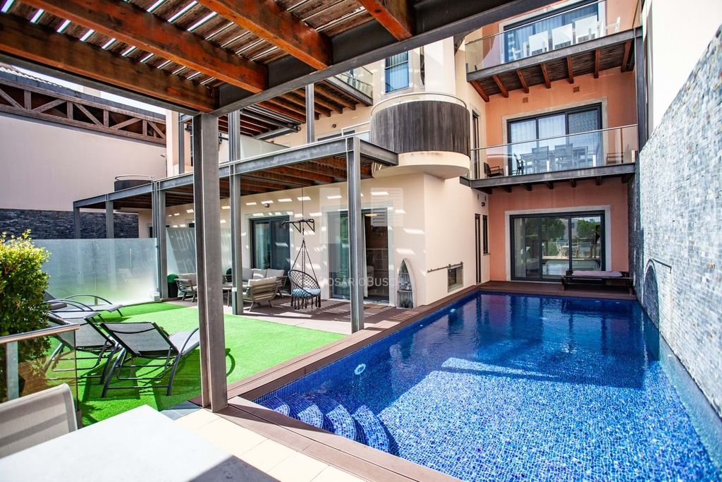 Property photo 1 of 26