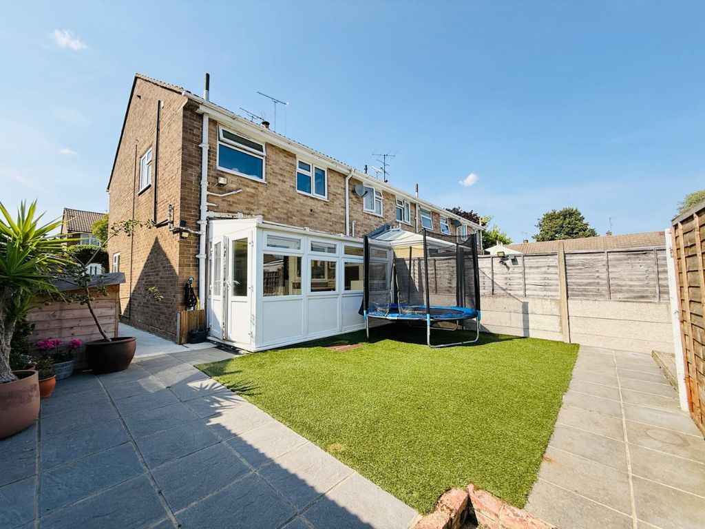 Property photo 2 of 17 5121483