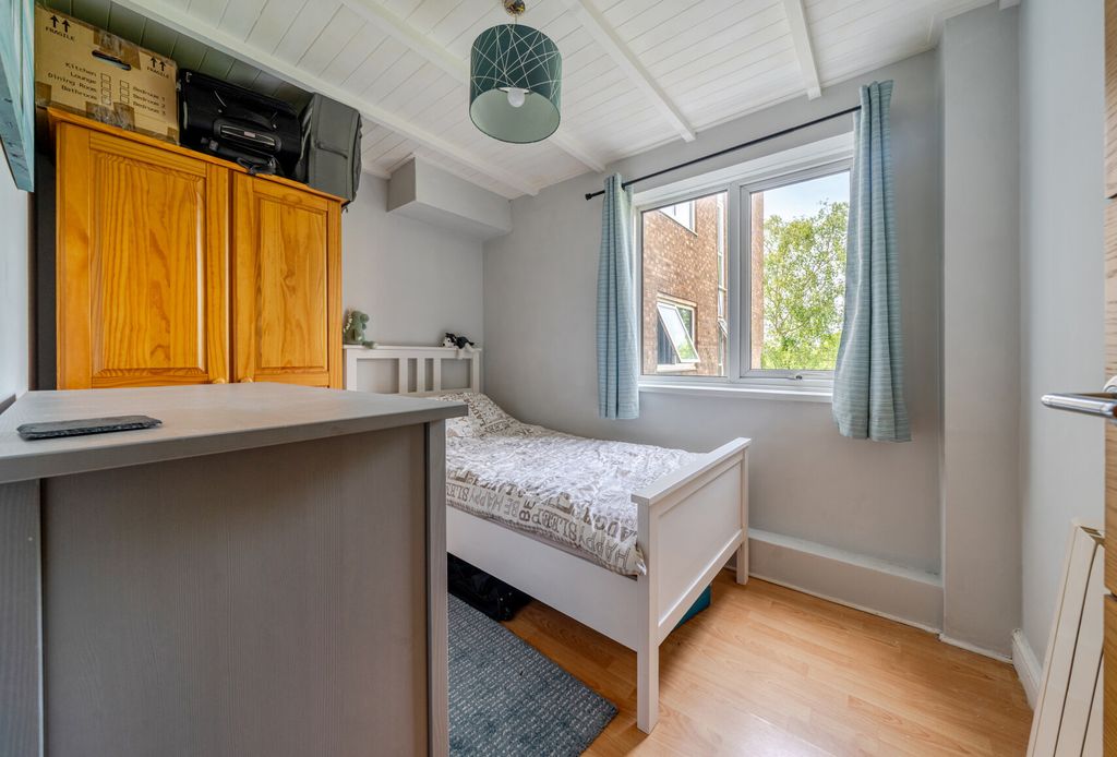 Additional image 7 of 3 bed flat for saleIson Hill Road, Bristol, Somerset BS10
