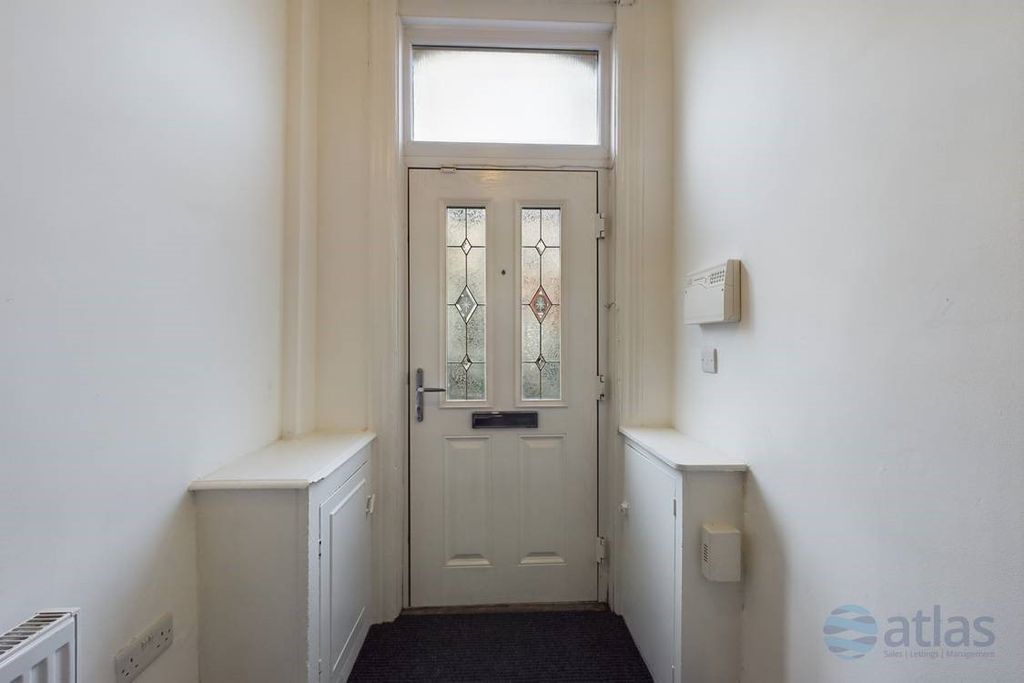 Property photo 2 of 16 Property Image