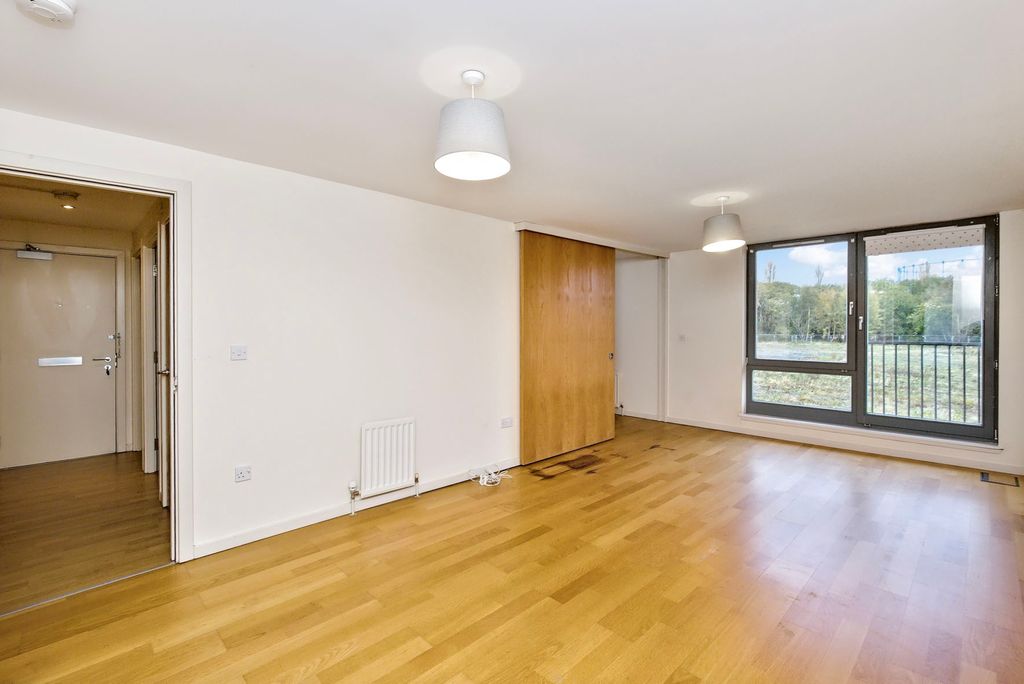 Property photo 3 of 17 Property Image 3