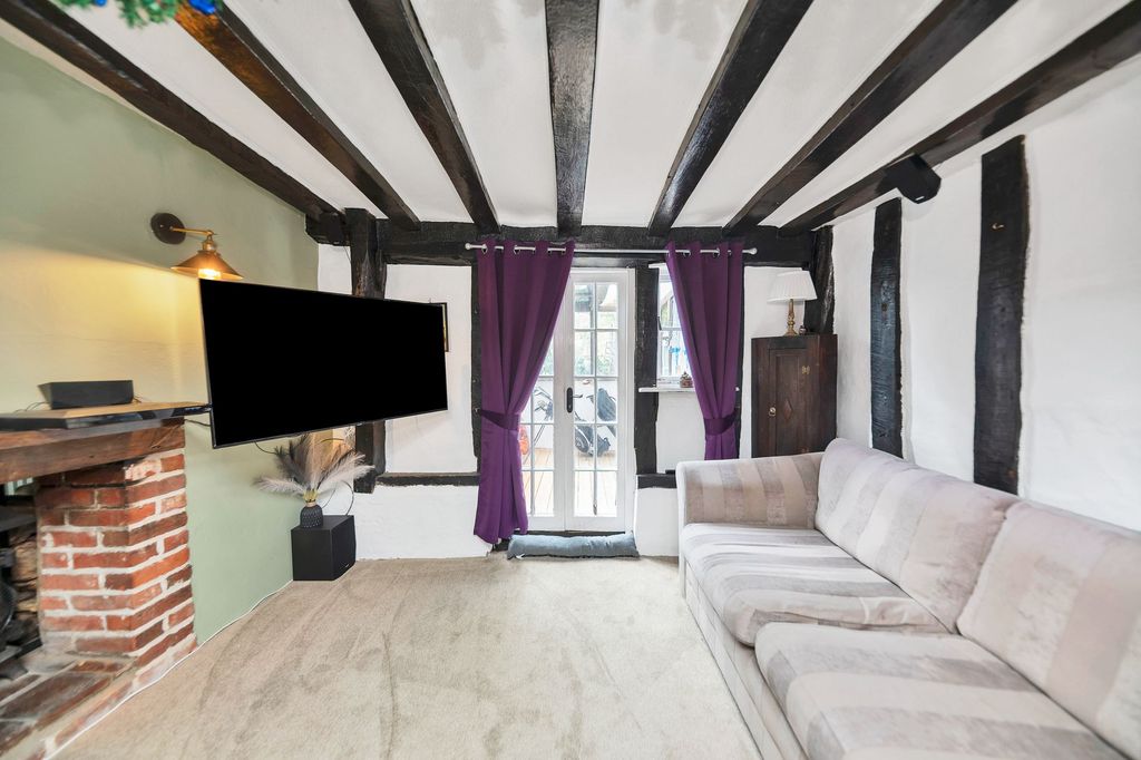 Property photo 3 of 17