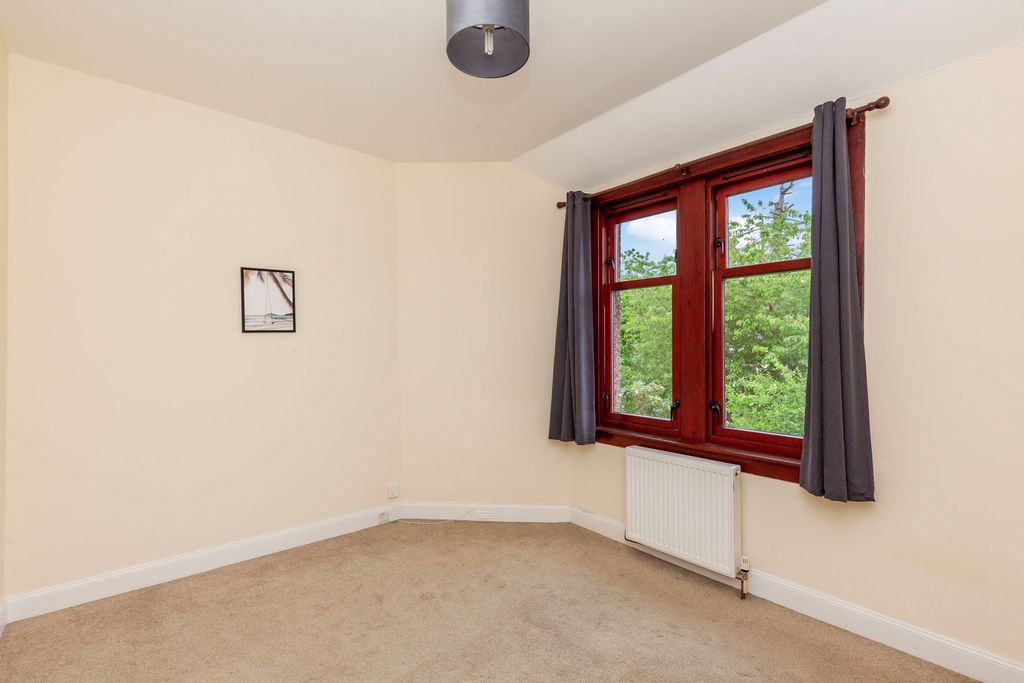 Additional image 10 of 1 bed flat for sale12 George Place, Peebles EH45