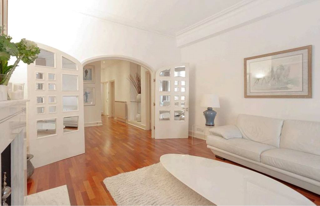 Property photo 2 of 13 Picture No. 12