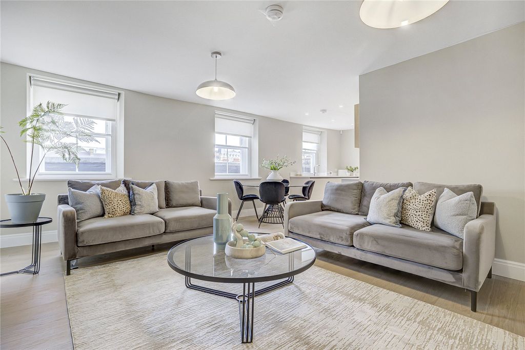 Property photo 1 of 13 Reception Room