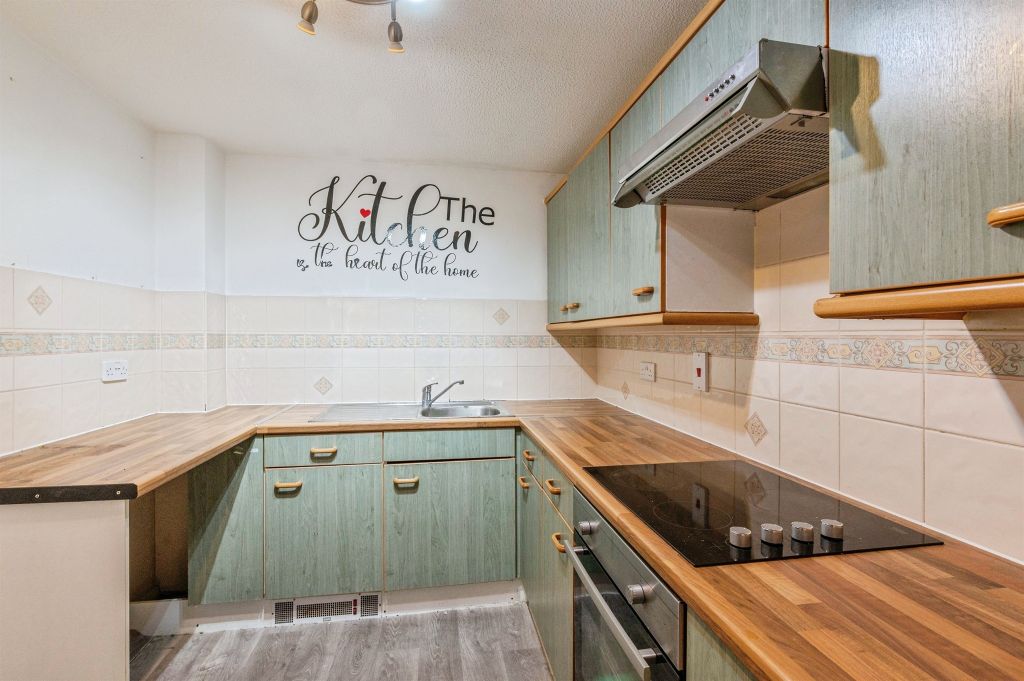 Property photo 3 of 30