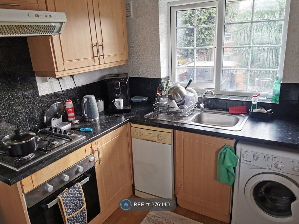 Property photo 3 of 17