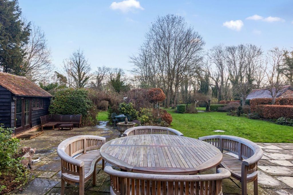 Additional image 17 of 4 bed semi-detached house to rentHever TN8