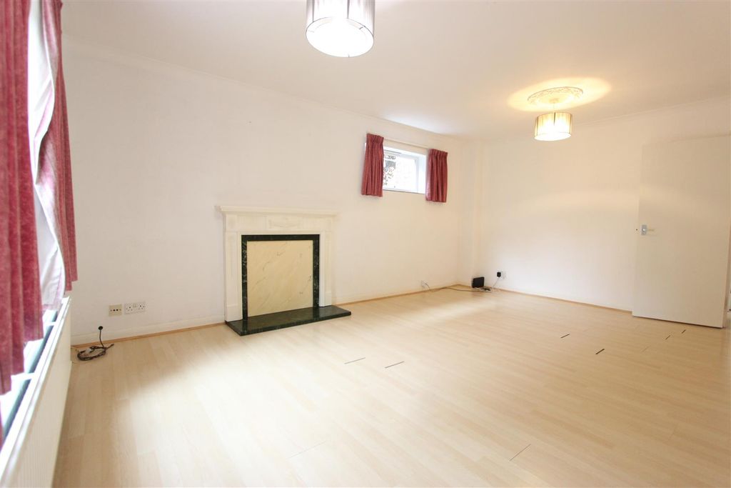 Property photo 2 of 19 Img_4528.Jpg