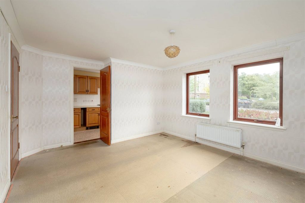Property photo 3 of 18 Picture No. 07