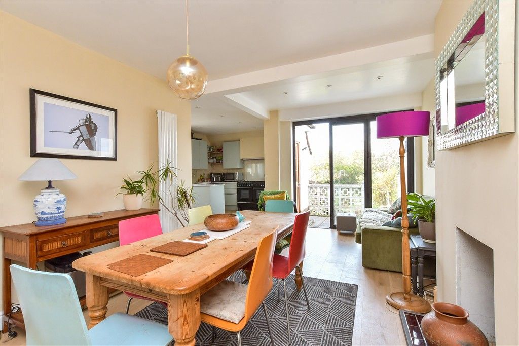 Property photo 3 of 4 Kitchen/ Dining Area