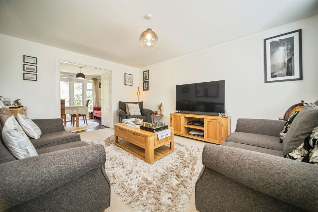 Property photo 2 of 22