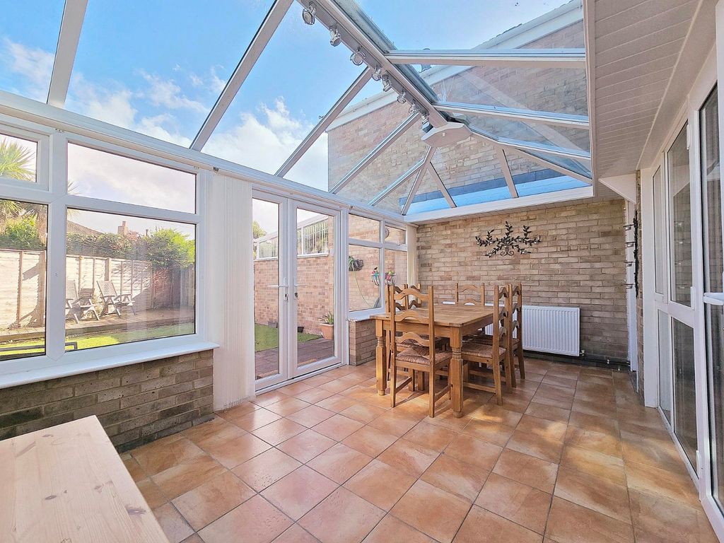 Property photo 2 of 14 Picture No. 20