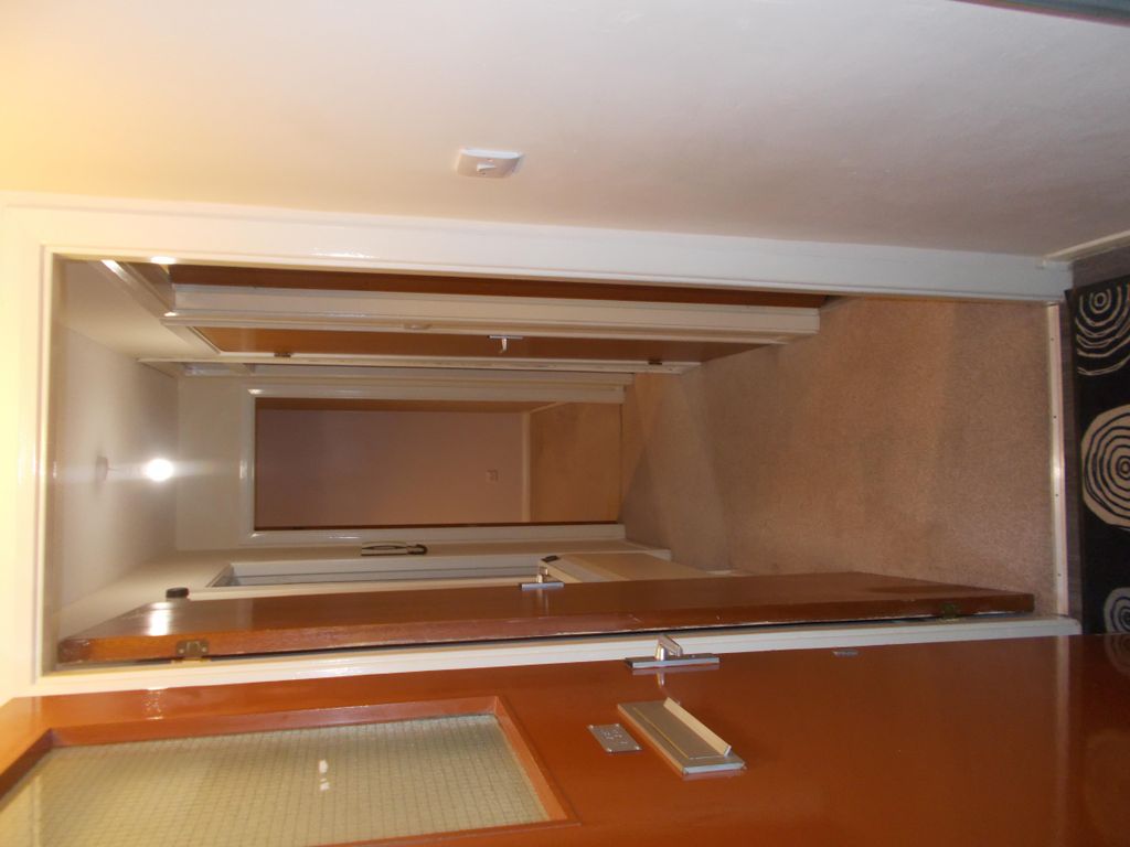 Property photo 3 of 23