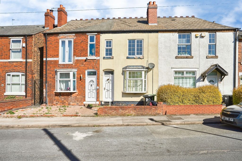 Property photo 1 of 18