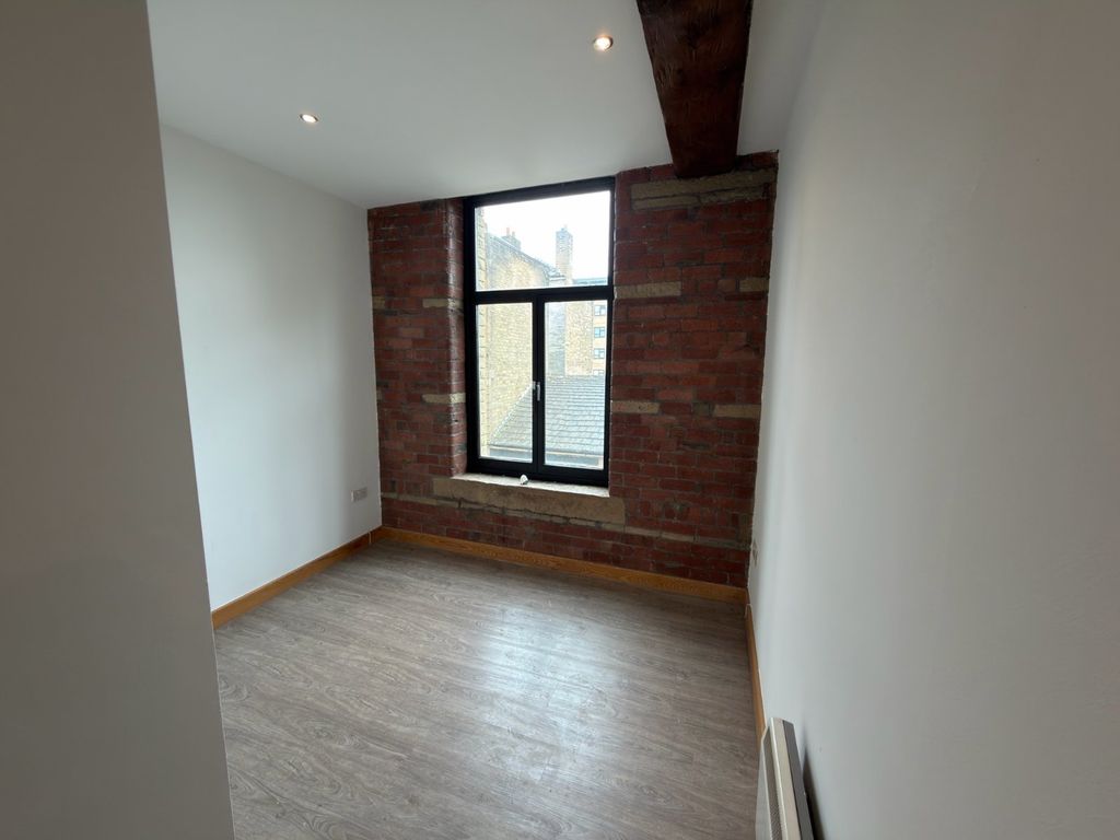 Property photo 2 of 6 Picture No. 06