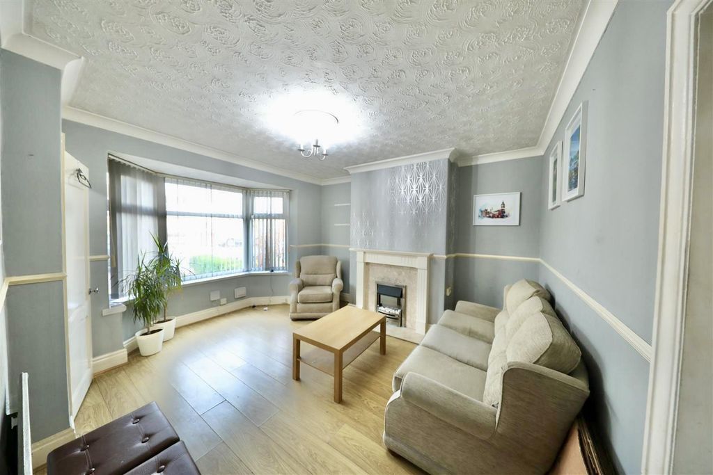 Property photo 2 of 15 Living Room