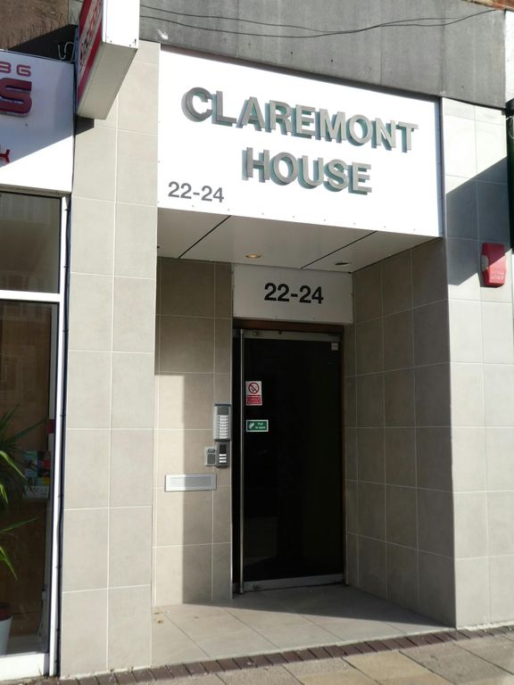 Property photo 3 of 6 P1040618.Jpg