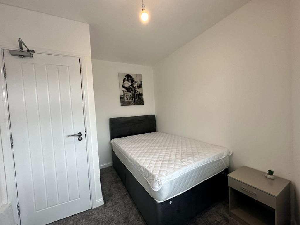 Property photo 1 of 7 18 -369.Jpg