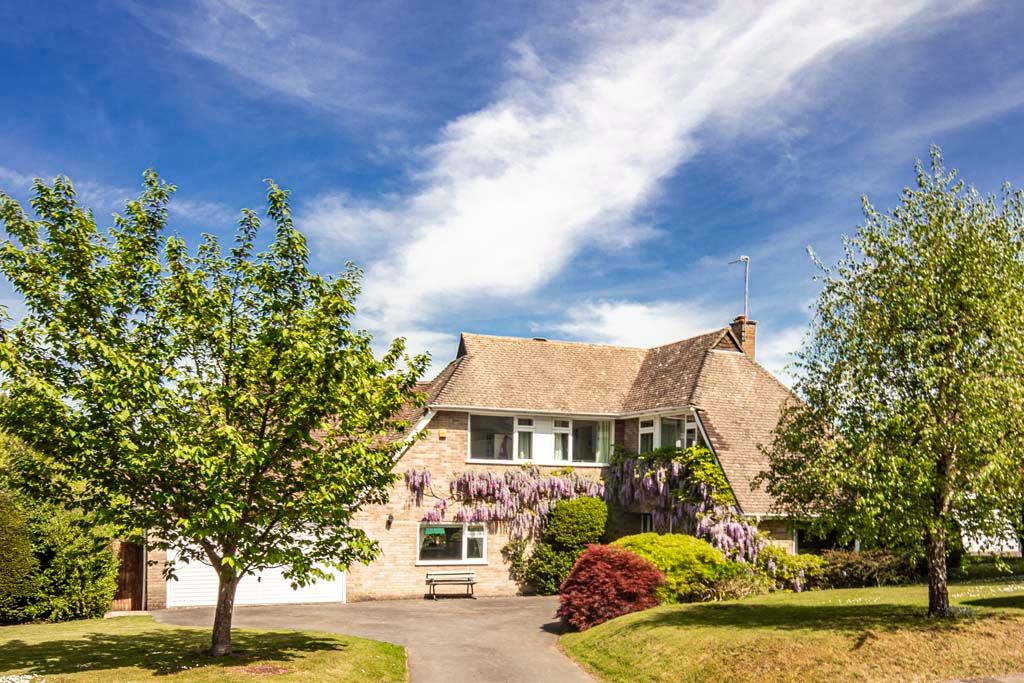 Property photo 1 of 20