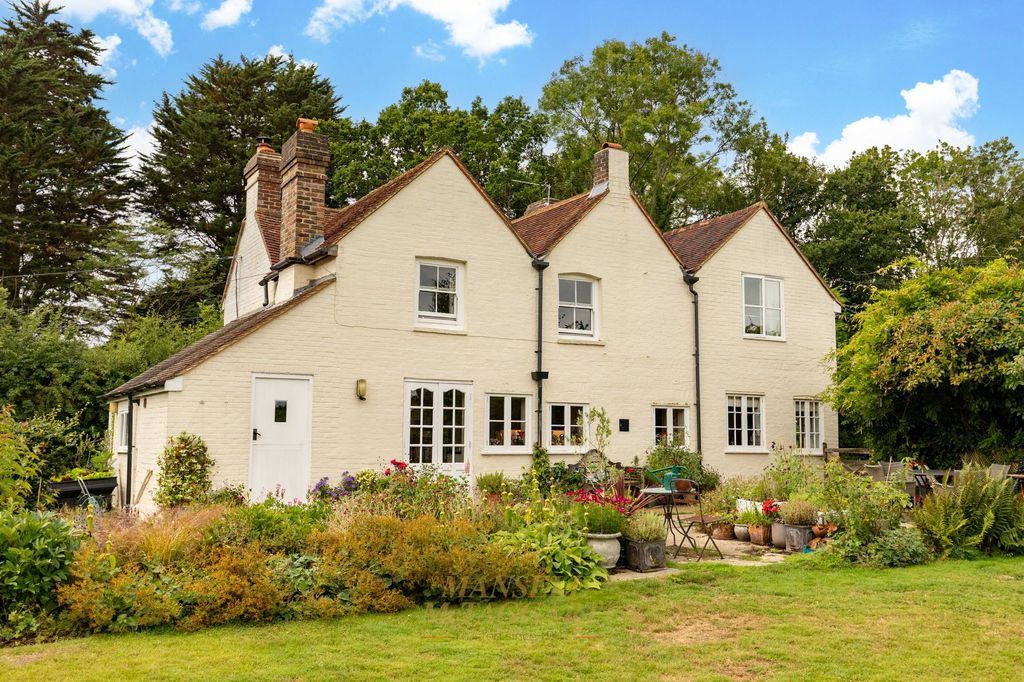 Property photo 1 of 54