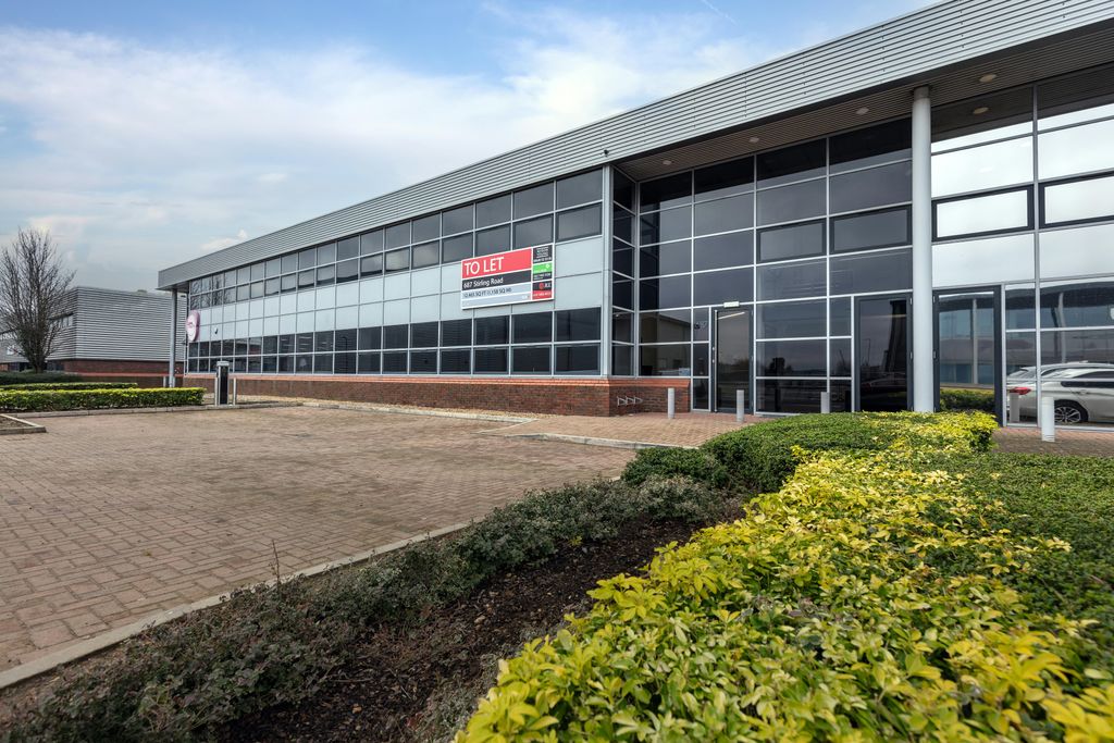 Property photo 2 of 8 2025 687 Stirling Road Ste 229016.Jpg