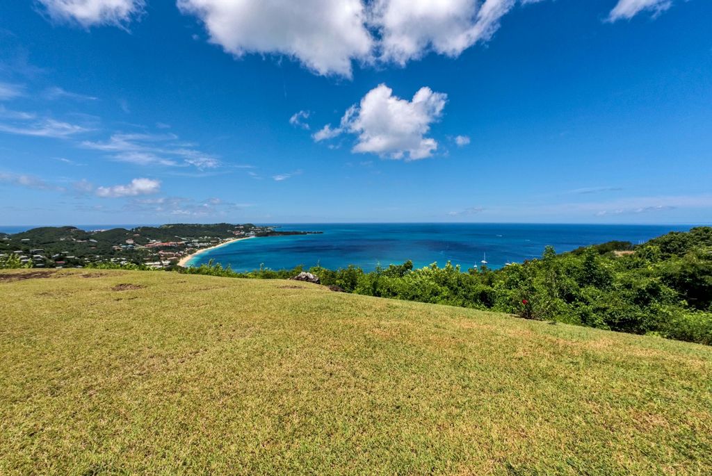 Property photo 1 of 36