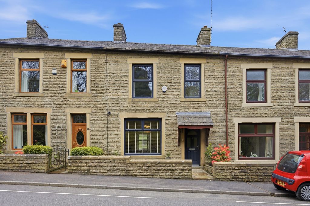 Property photo 1 of 29