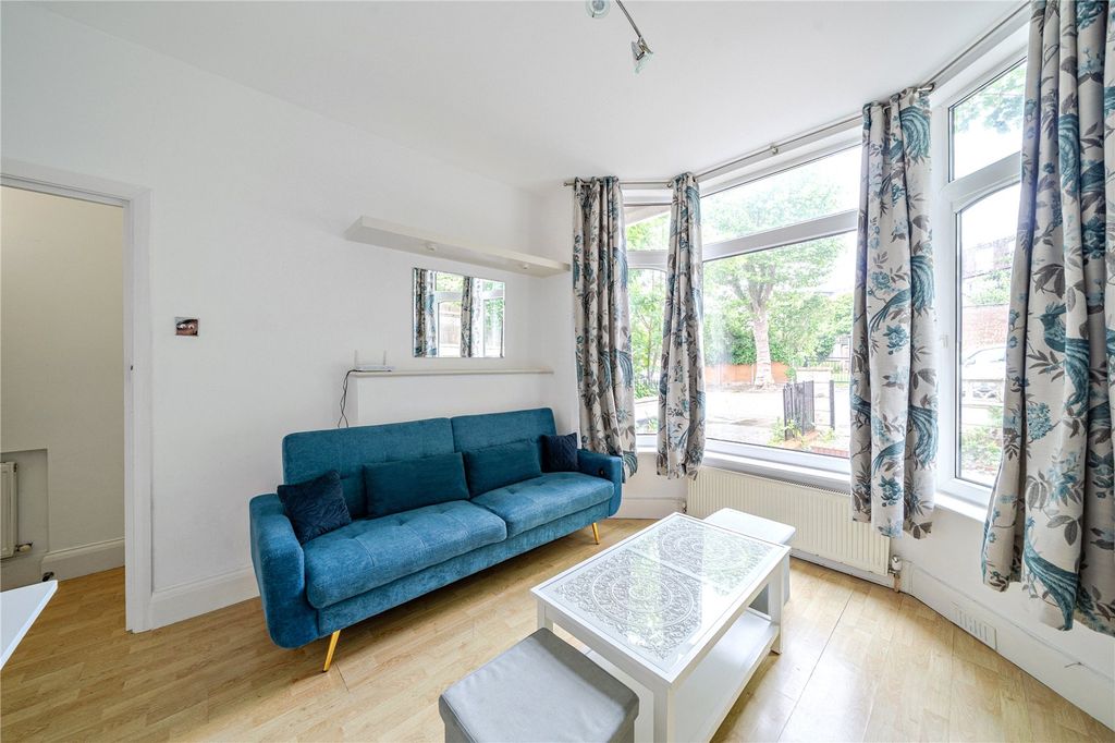 Property photo 2 of 11 Picture No. 04
