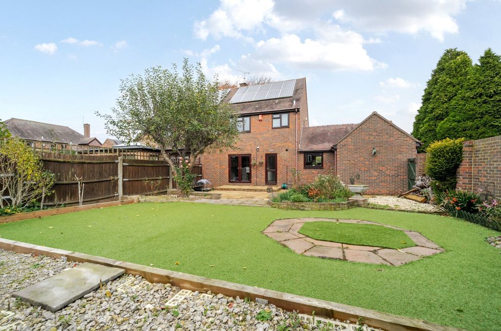 Property photo 3 of 25 Picture No. 27