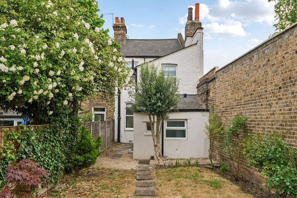 Property photo 1 of 9 Picture No. 21