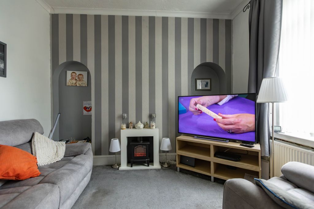 Additional image 5 of 2 bed flat for saleBonnyton Road, Kilmarnock KA1