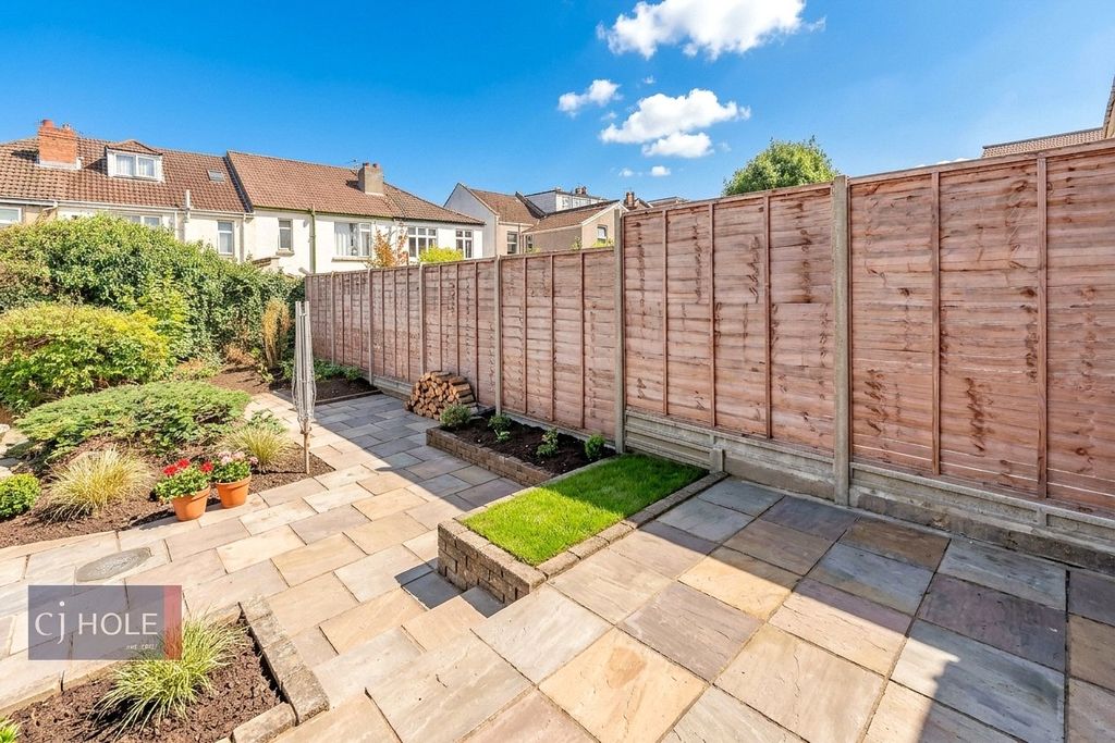 Property photo 3 of 17 Picture No. 87